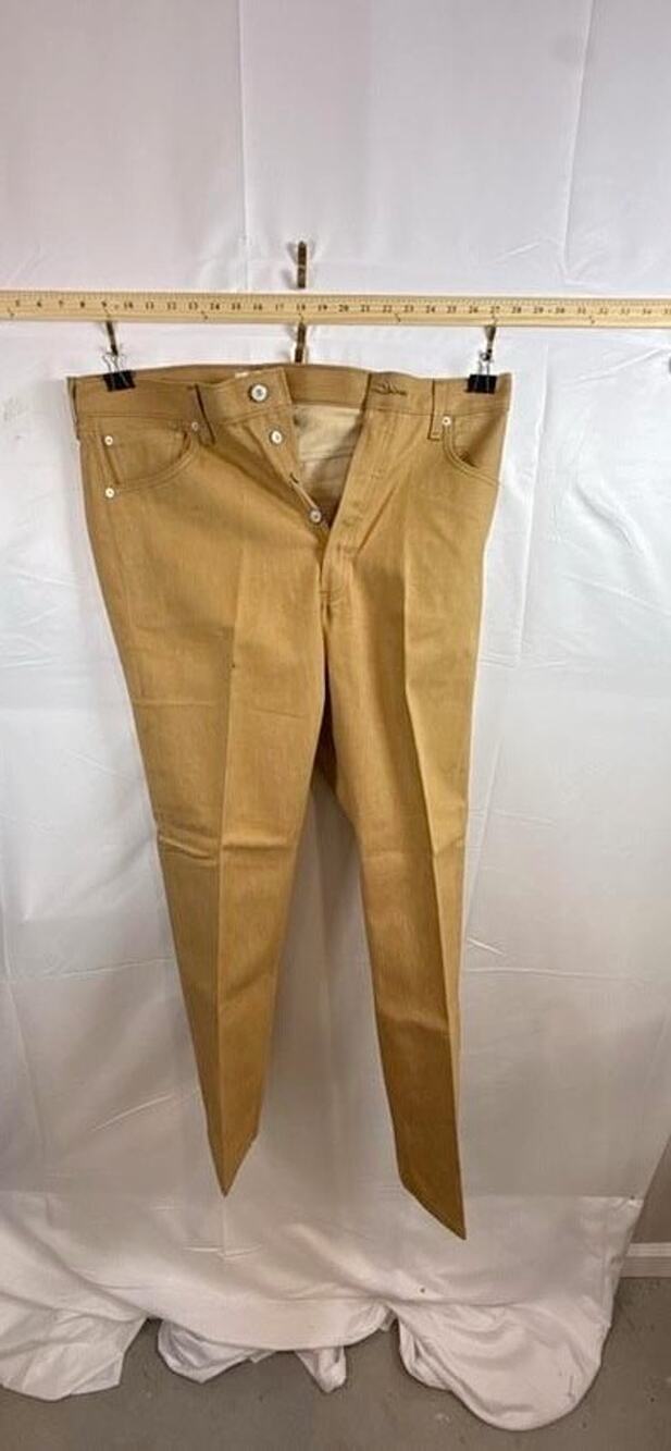 Levis 501 Mens 36x32 Straight Leg Jeans Tan Khaki Camel Heavily Starched Crisp